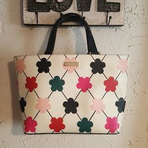 Adorable Kate Spade handbag